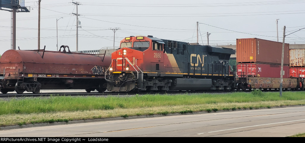 CN 2880